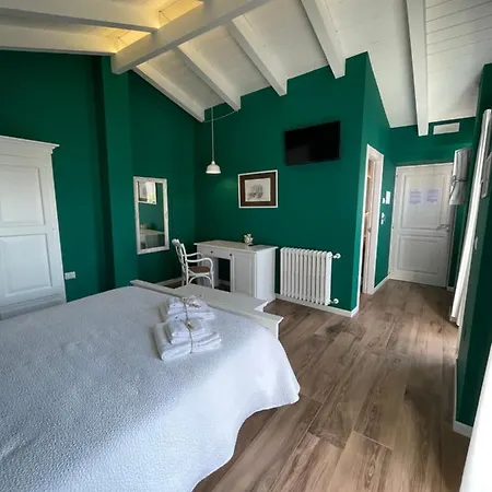 Il Borgo Nocleg ze śniadaniem Corato