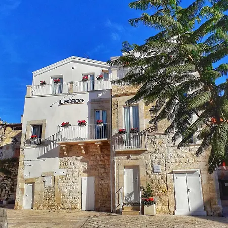 Il Borgo Nocleg ze śniadaniem 3*